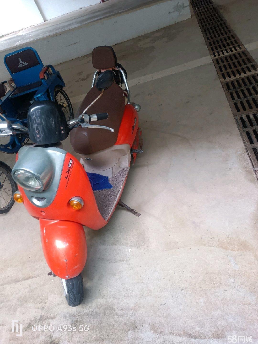 瓊海電動(dòng)車催熱廚具衛(wèi)具及日用雜品市場 煙火氣與城市脈搏交響